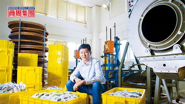 網路熱賣奶茶包　前身竟是五金加工廠