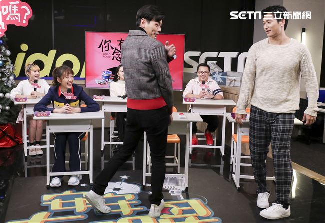 「你有念大學嗎?」安心亞、禾浩辰、邵翔、吳品潔、地球、汪沛㼆安安大明星。（記者林士傑/攝影）