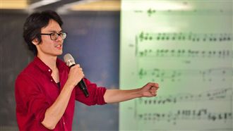 讓會的來！他挺口譯哥提3問嗆爆K黨