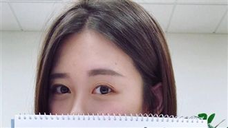 辣嗆宅神　財政部正妹小編曝真面目！