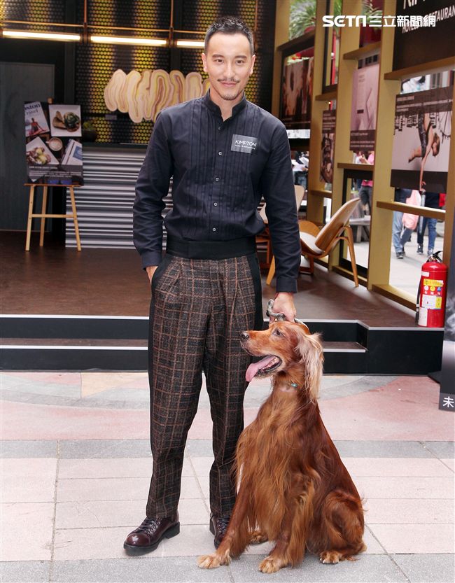 王陽明出席亞洲首間快閃酒店開幕，暢談寵妻秘訣。（記者邱榮吉/攝影）