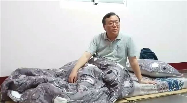 高雄局長們輪流睡　網：發大財睡銀行