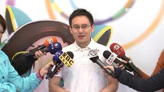 雙重標準？口譯哥酬庸　馬英雄出少年