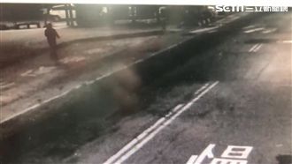 揪友搶小黃刺運將脖　反被鮮血嚇歪逃