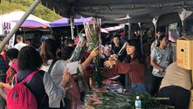 百合花產季 中市府結合花博好農市集辦消費送百合活動／台中市政府提供