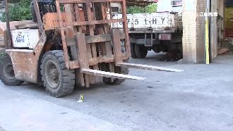 阿嬤同居人釀禍　女童摔落堆高機殞命