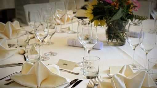 她包3600元遭嫌棄　新人黑歷史曝眾人氣炸