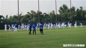 ▲富邦悍將展開春訓。（圖／記者蕭保祥攝影）