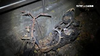 詭異！愛車遭竊尋獲竟剩「焦黑車架」