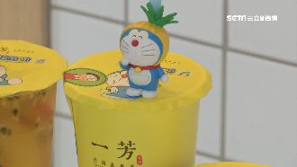 茶飲店推聯名！哆啦A夢吸管掀交換潮