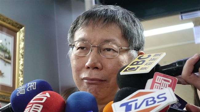 賴提內閣制　柯：華人歷史傾向總統制