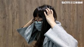 頭痛,焦慮,失眠,感冒,咳嗽,生病,女大生（圖／示意圖）