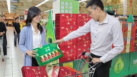 根據DailyView網路溫度計透過《KEYPO網路大數據》統整出網友討論度最夯的十大過年送禮首選，讓送禮人有面子、收禮人好裡子的白蘭