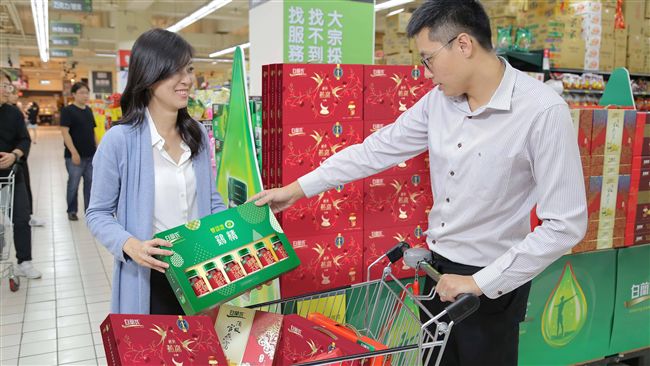 網路排行第一　新春禮霸首選白蘭氏！