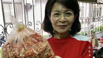 引家暴肉圓店人潮爆滿　老闆娘崩潰了