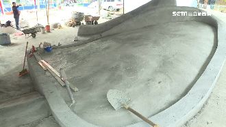 砸390萬翻修公園　里民批像墳墓！