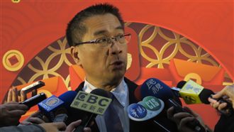 勇鐵警殉職　這總裁捐250把電擊槍