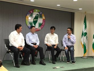 脫了！民進黨4人戰鬥團隊強勢回歸！