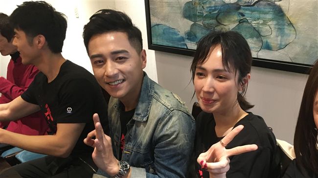 被爆戀鄭人碩？小薰：他好花誰都把！