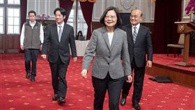 蔡英文臉書發文，臉書