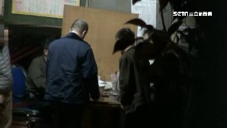 無視巡邏箱在旁　5人公然聚賭遭逮