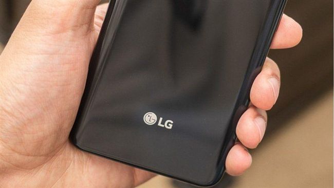 LG新機可接第二塊螢幕？賣百萬元…