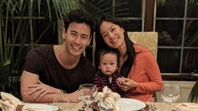 Janet與老公。（圖／翻攝自謝怡芬IG）