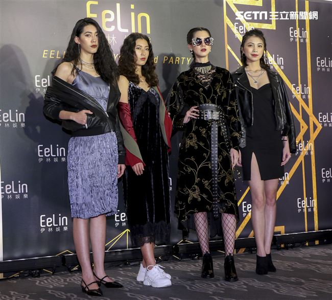 伊林娛樂時尚尾牙派對，曾麗佳、曾麗怡、申若辰、何欣莞。（記者林士傑/攝影）
