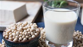 豆漿
https://www.flickr.com/photos/146966953@N02/41862560451/in/photolist-26MfyKD-26Mfyjt-H8oCdK-5V4wmH-TtsXBc-36NbcU-7vMx7k-923LQz-5raZCP-bchuov-5V8U3E-55gwC-bDzAi8-bDzBj4-H8oCkP-bxWqi-UiREc-5vGRnH-jue