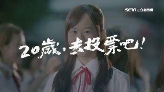 秘書撞臉女星　追小英逛西門另類嬌點