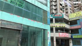 南港萬象大樓。（圖／記者蔡佩蓉攝影）