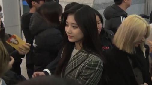 子瑜「死亡威脅」纏身　JYP：噓…