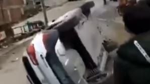 推火葬竟砸棺搶屍　陸民眾怒砸警車