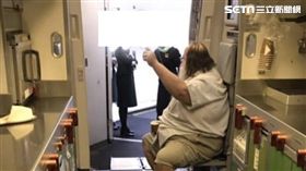 航空,老白男,擦屁股,生殖器,侮辱,大便