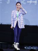 Jolin蔡依林「Ugly Beauty｣專輯簽名握手沒有擁抱會。（記者邱榮吉/攝影）