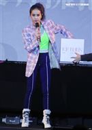 Jolin蔡依林「Ugly Beauty｣專輯簽名握手沒有擁抱會。（記者邱榮吉/攝影）