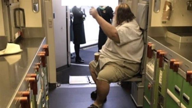 老外逼台空姐幫擦屁股　長榮回應了