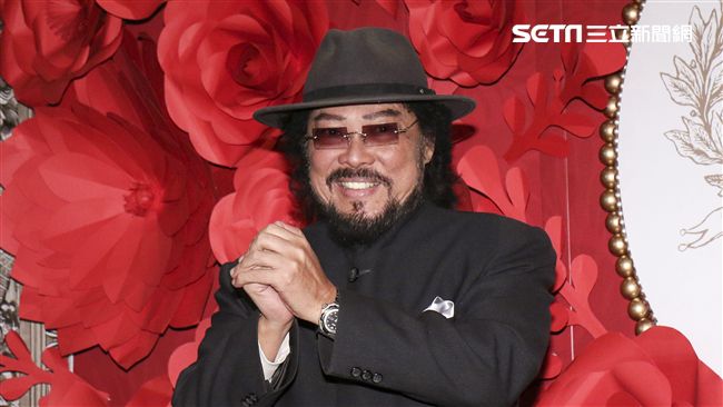 紅包之亂受驚戶！張菲爆料他緊張急摳