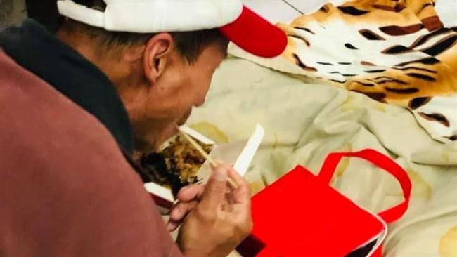 網友親做寶貝球餐盒　寒風中送愛寒士