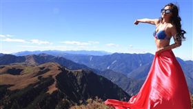 南投,黑山,登山,比基尼,墜谷,吳季芸,G哥（圖／翻攝自G哥比基尼的高山足跡臉書）