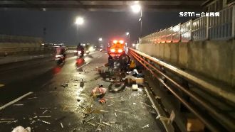 「偷襲式」撞攤車　臭豆腐伯重傷急救