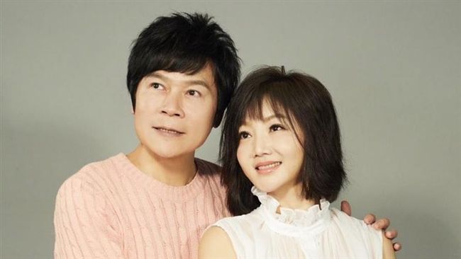 浪漫！洪榮宏揪愛妻飛「日本追星」