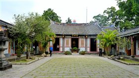 中央地方攜手拚觀光　桃園市3月推旅遊消費券配合交通部觀光局在去年底推出的擴大暖冬國民旅遊補助方案，桃園市政府21日宣布，3月起，民眾只要在平日到桃園市飯店住宿，就有機會獲得價值新台幣1000元的旅遊消費券。中央社記者吳睿騏桃園攝　108年1月21日