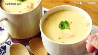 簡易杯餐料理！鮮蝦馬鈴薯蒸蛋上桌