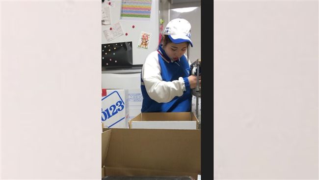 他曝日本搬家公司女孩照　網友全暴動