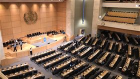 WHA辯論 友邦代表強調沒有人該被遺漏世界衛生大會（WHA）21日未通過友邦提案「邀請台灣作為觀察員參加WHA」。友邦代表發言強調，「沒有人應該被遺漏」是WHA及其他聯合國組織存在的基石。台灣的政府及人民應納入WHA。WHA採訪團提供中央社記者戴雅真日內瓦傳真　107年5月22日