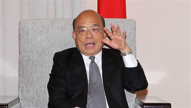 自由日蘇貞昌獻「鮮肉照」聲援鄭麗君