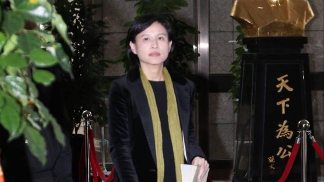 官逼民反掌摑有理？鄭麗君回嗆郝龍斌