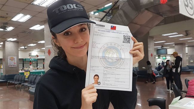 歡迎妳！女星瑞莎正式成為台灣人
