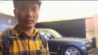 千萬賓士墜山坡毀　試車駕駛竟是…